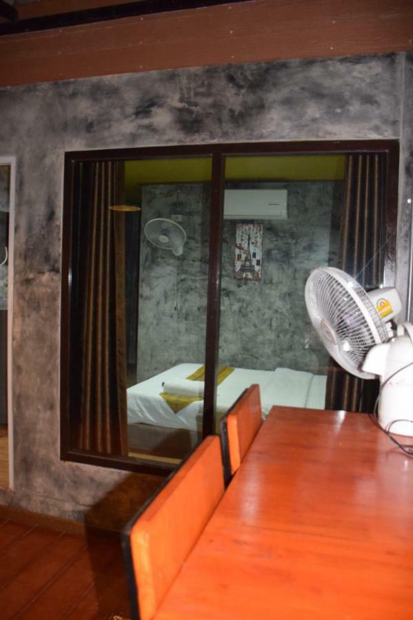 เซราะกราว บูติก รีสอร์ท Sohground Boutique Resort Prakhon Chai Exterior foto